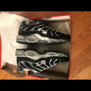 Men’s air max plus
